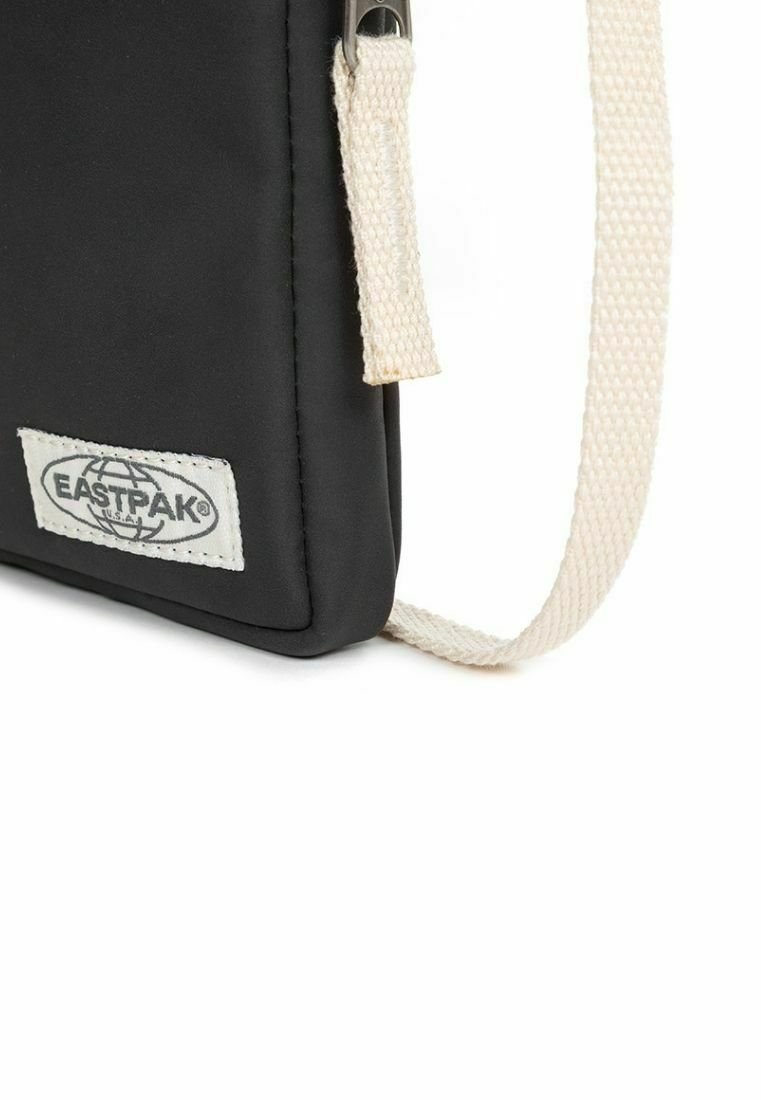 Eastpak UP POUCH - Telefoniümbris - must, reljeefne