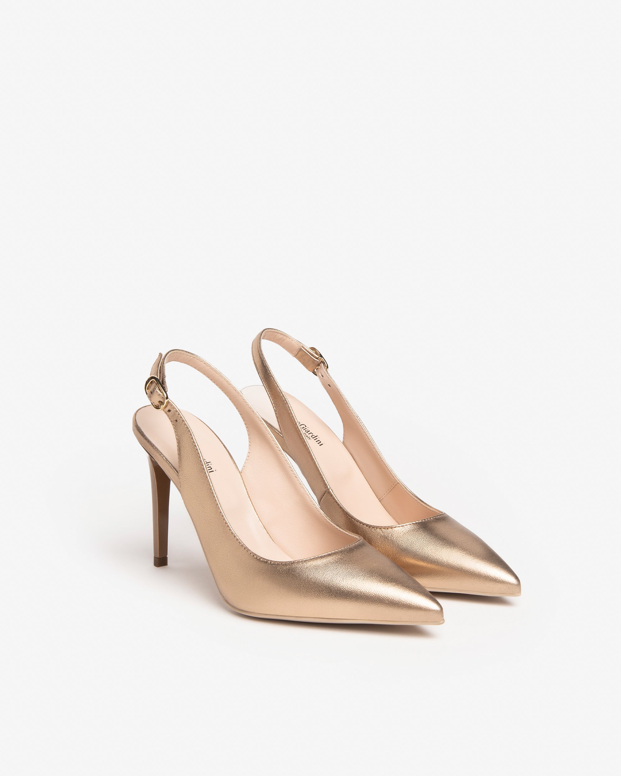  Damen-Pumps aus Leder