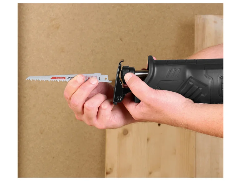 Ferăstrău sabie PARKSIDE PERFORMANCE® PSSAP 2028, alimentat cu baterie, 20 V