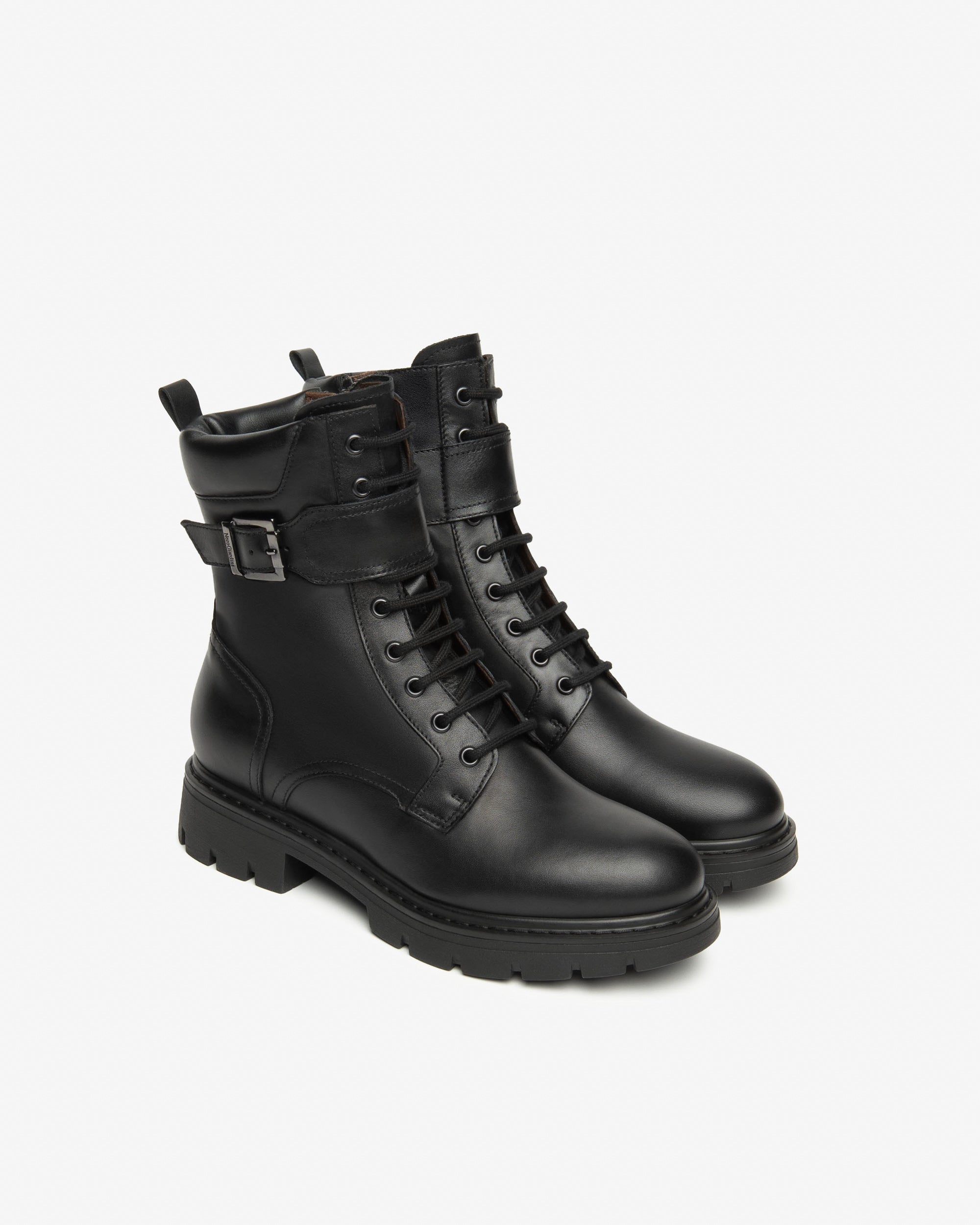  Amphibiens en cuir pour femmes