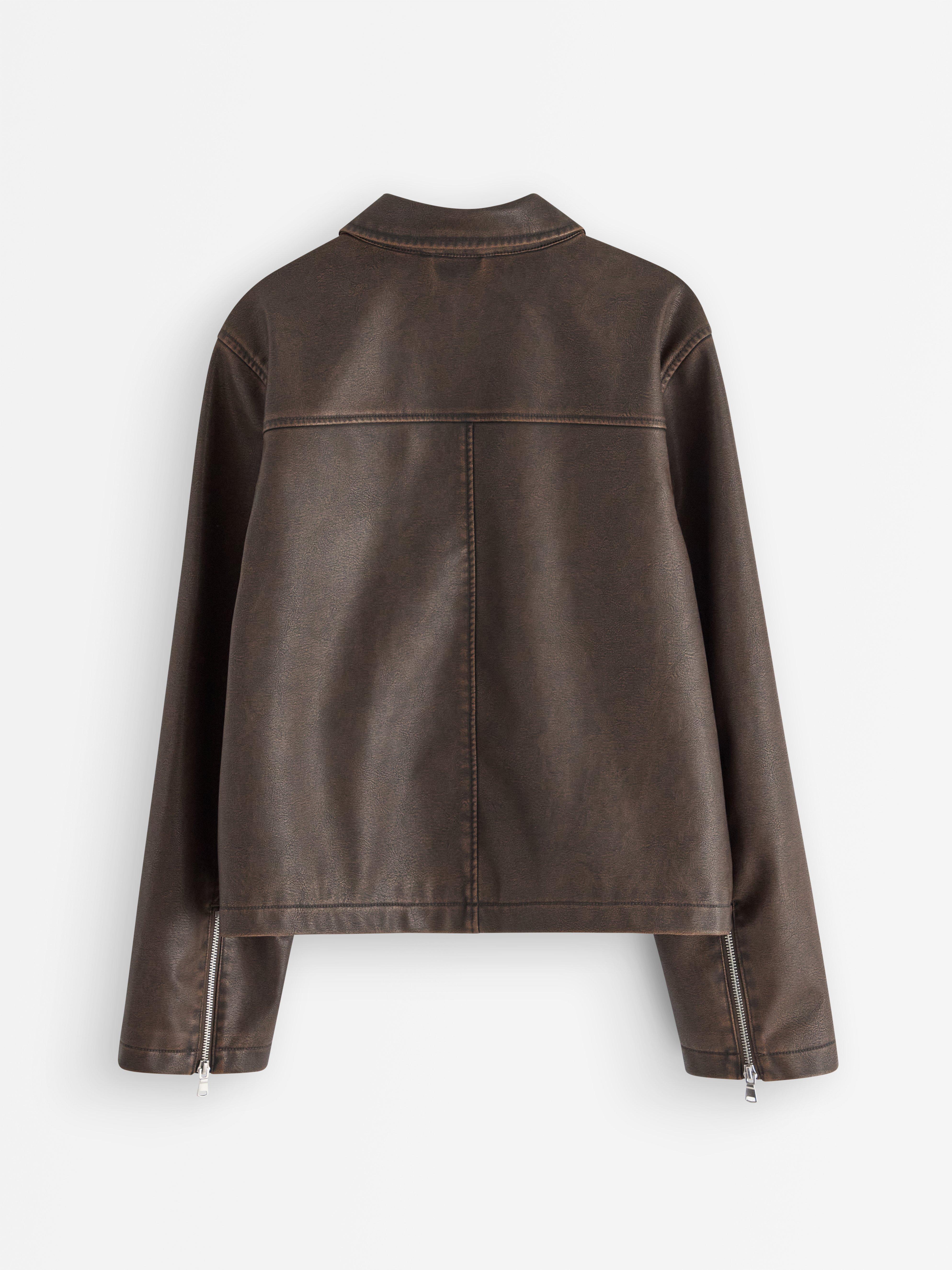 Chaqueta de piel sintética marrón
