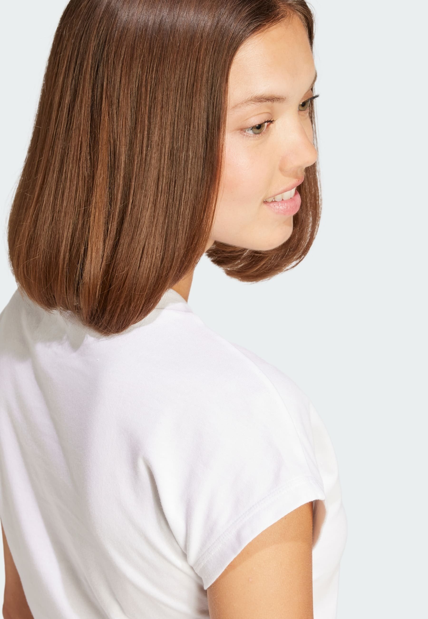 adidas Sportswear ESSENTIALS LINEAR - T-skjorte - white/black