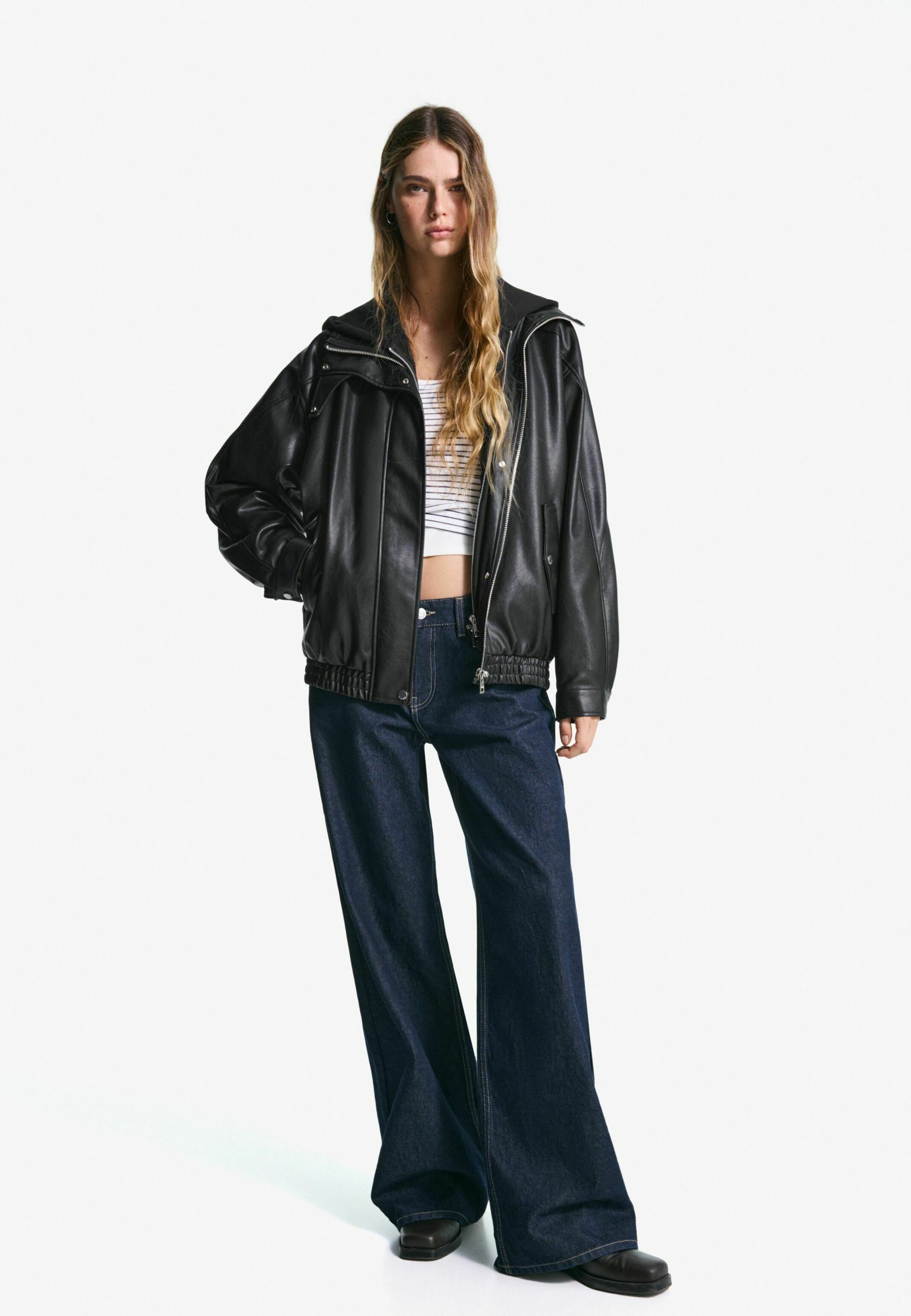 Veste Bershka OVERSIZE en similicuir noir