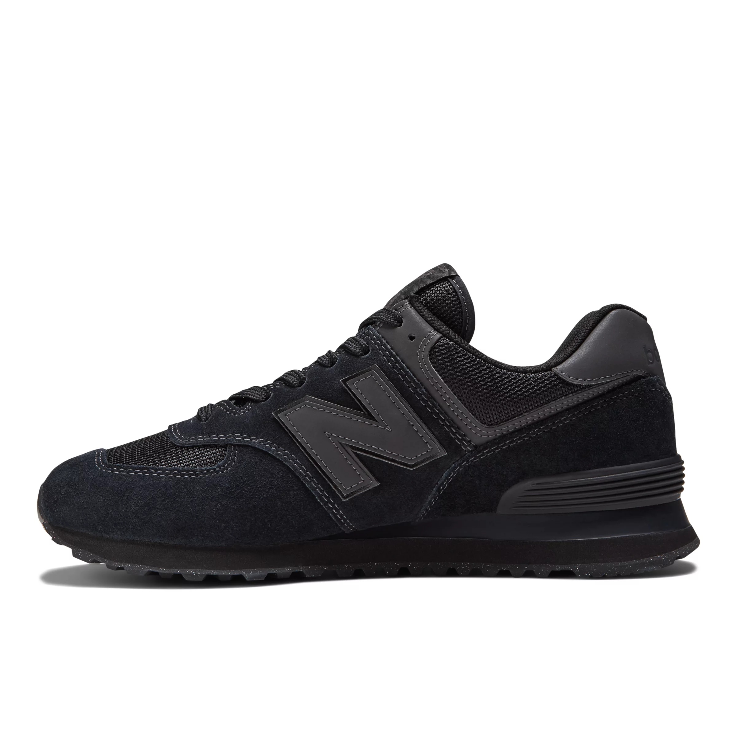 574 Core Black
