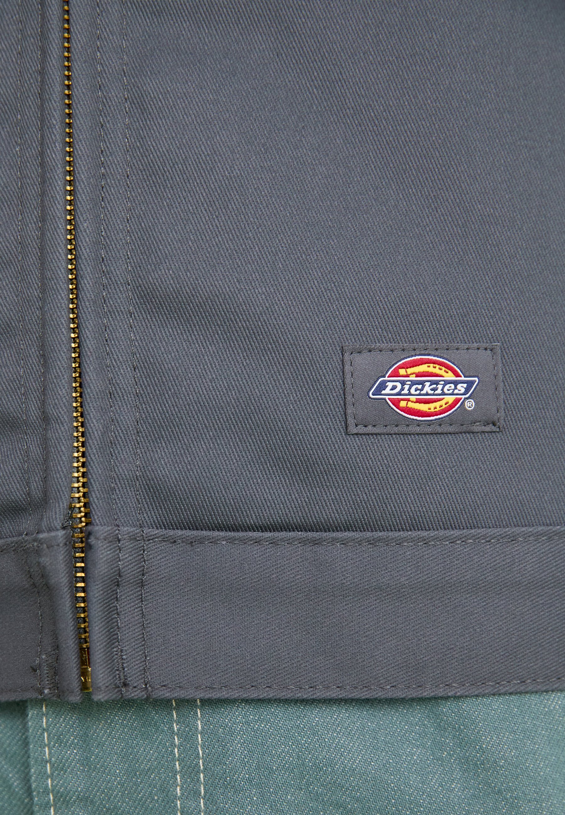 Dickies tussenjassen