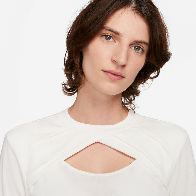 Sportliches Langarmshirt mit Cut-Outs