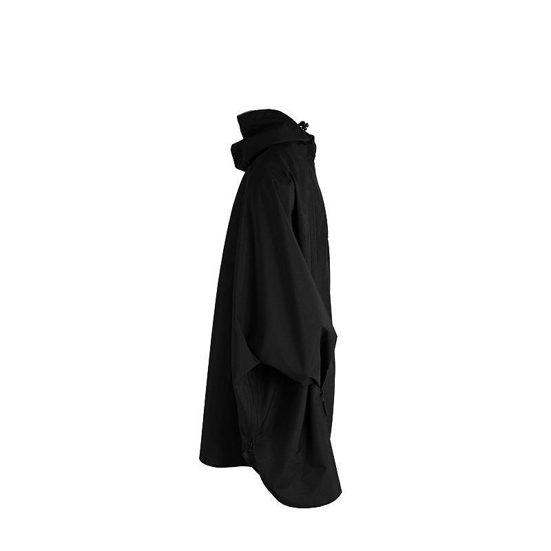Regnponcho i én størrelse