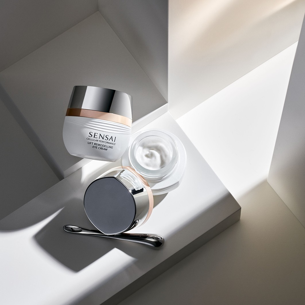 SENSAI Anti-Aging Care Cellular Performance Lifting Remodeling krema - 40 ml