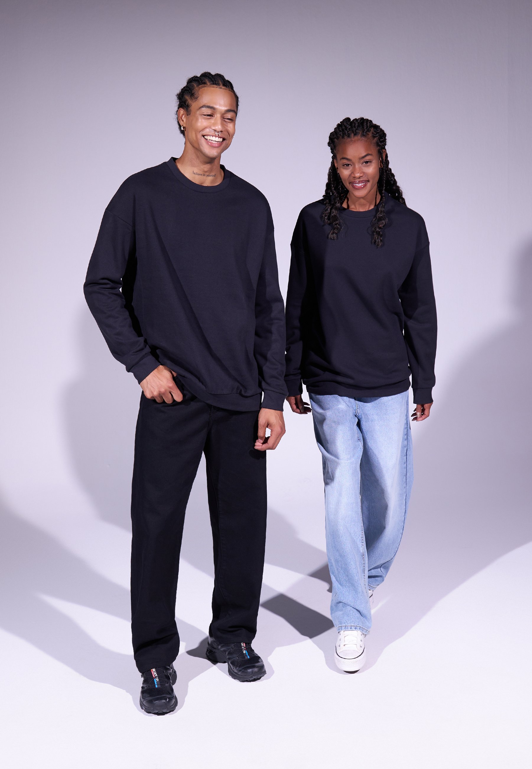YOURTURN UNISEX - Sweatshirt - zwart
