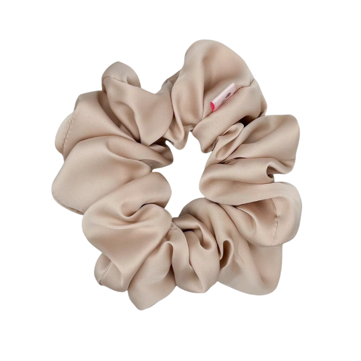 Avtorica: Danielle Beige