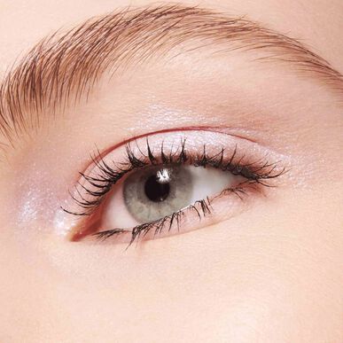 Essence Illuminating Meta Glow 3,2 g 3,2 g