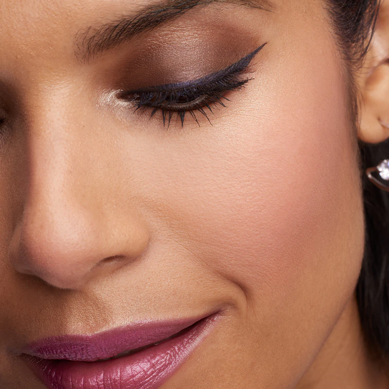 Clinique High Impact™ Easy Liquid Eyeliner - delineador líquido de precisão