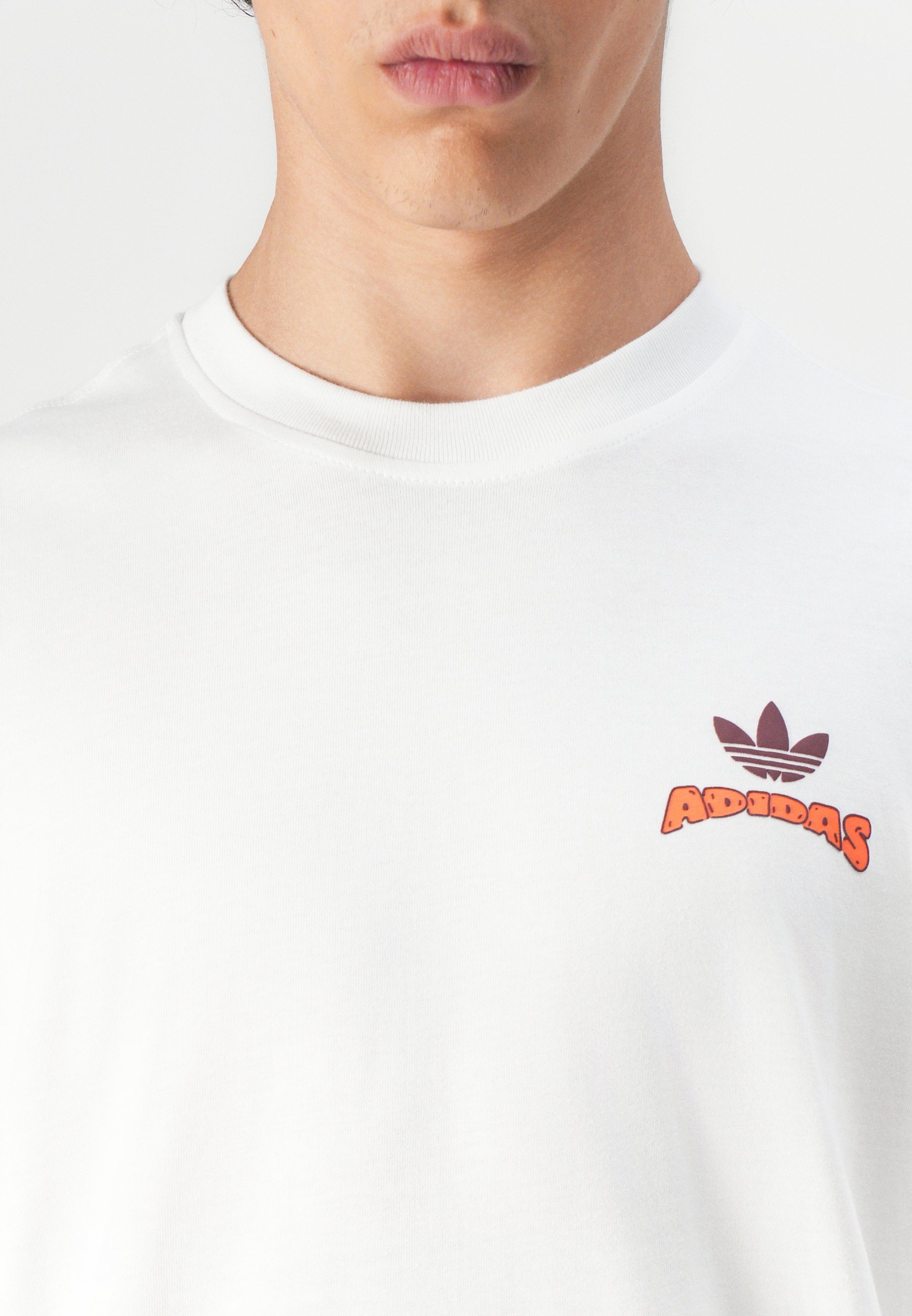 adidas Originals SMILEY DAISY UNISEX - T-shirt met print - wit