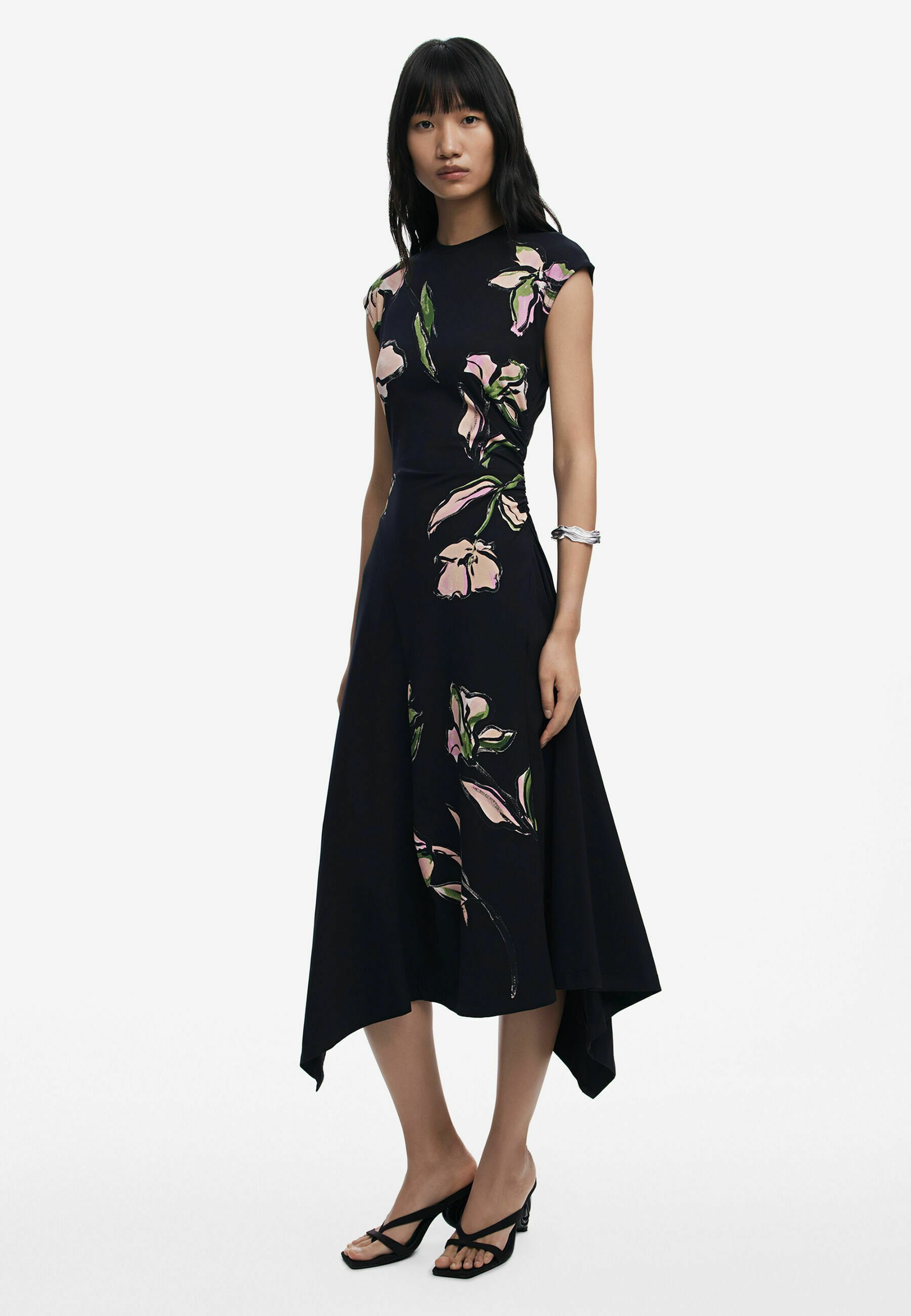 Desigual FLORAL - Dagjurk - zwart