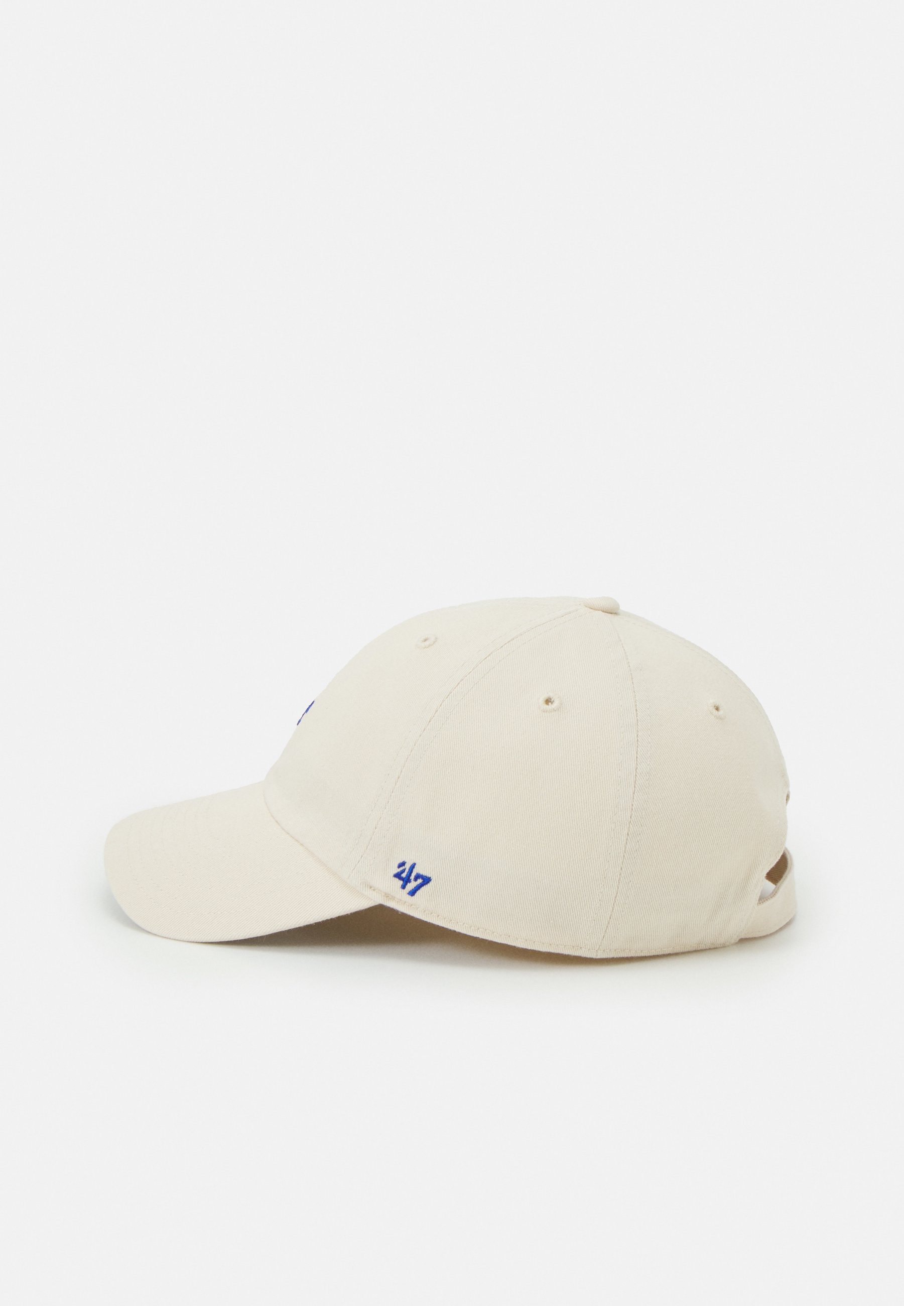 '47 Caps