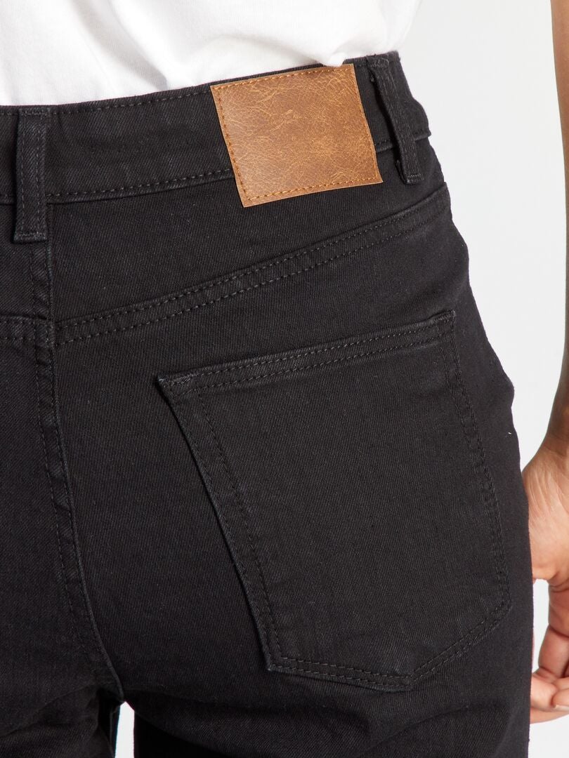 Calça jeans slim tamanho 28L - PRETA