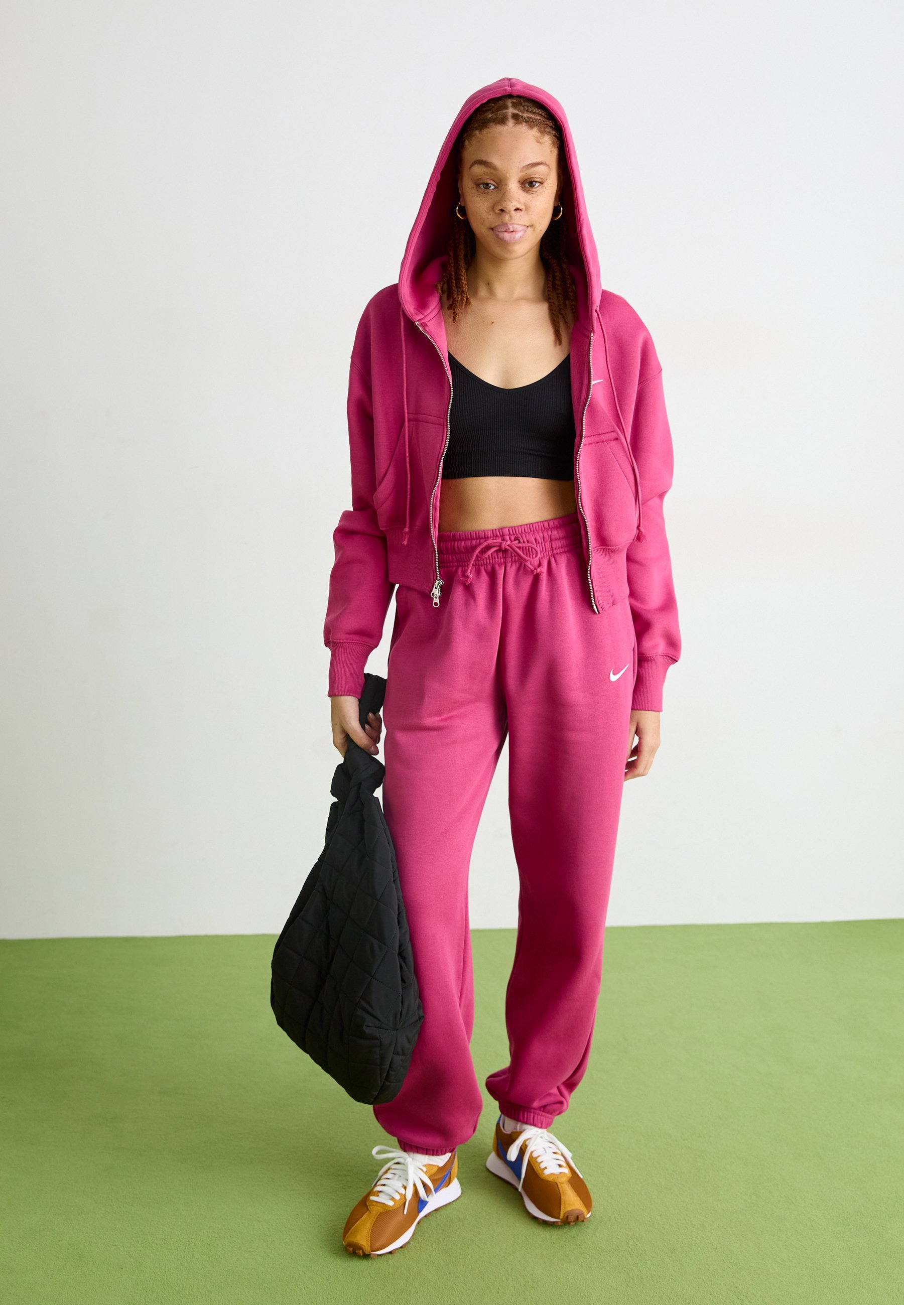 Pantalon de survêtement Nike Sportswear - Betterave douce/voile