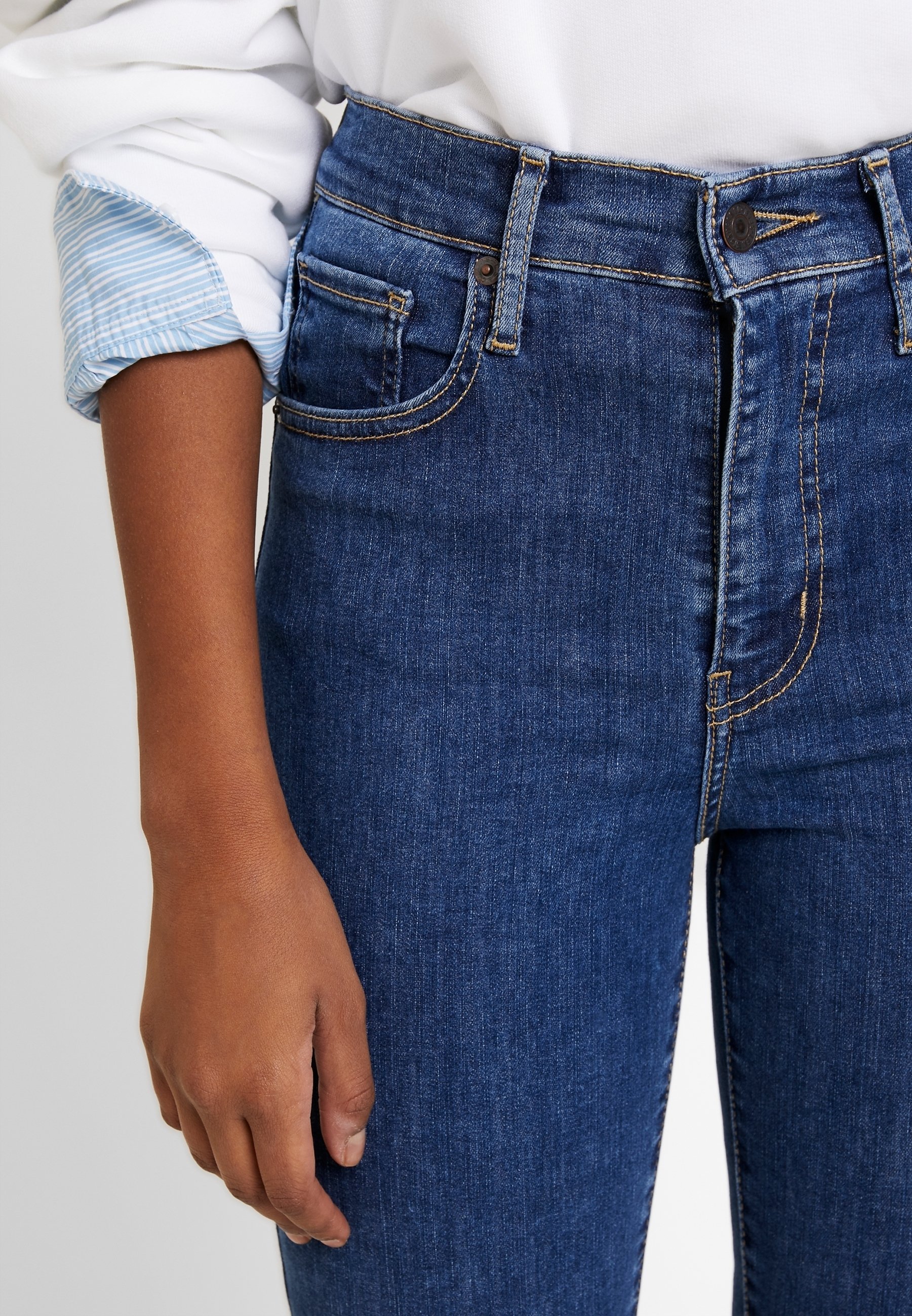 Levi's® Kavbojke Skinny Fit - moder denim
