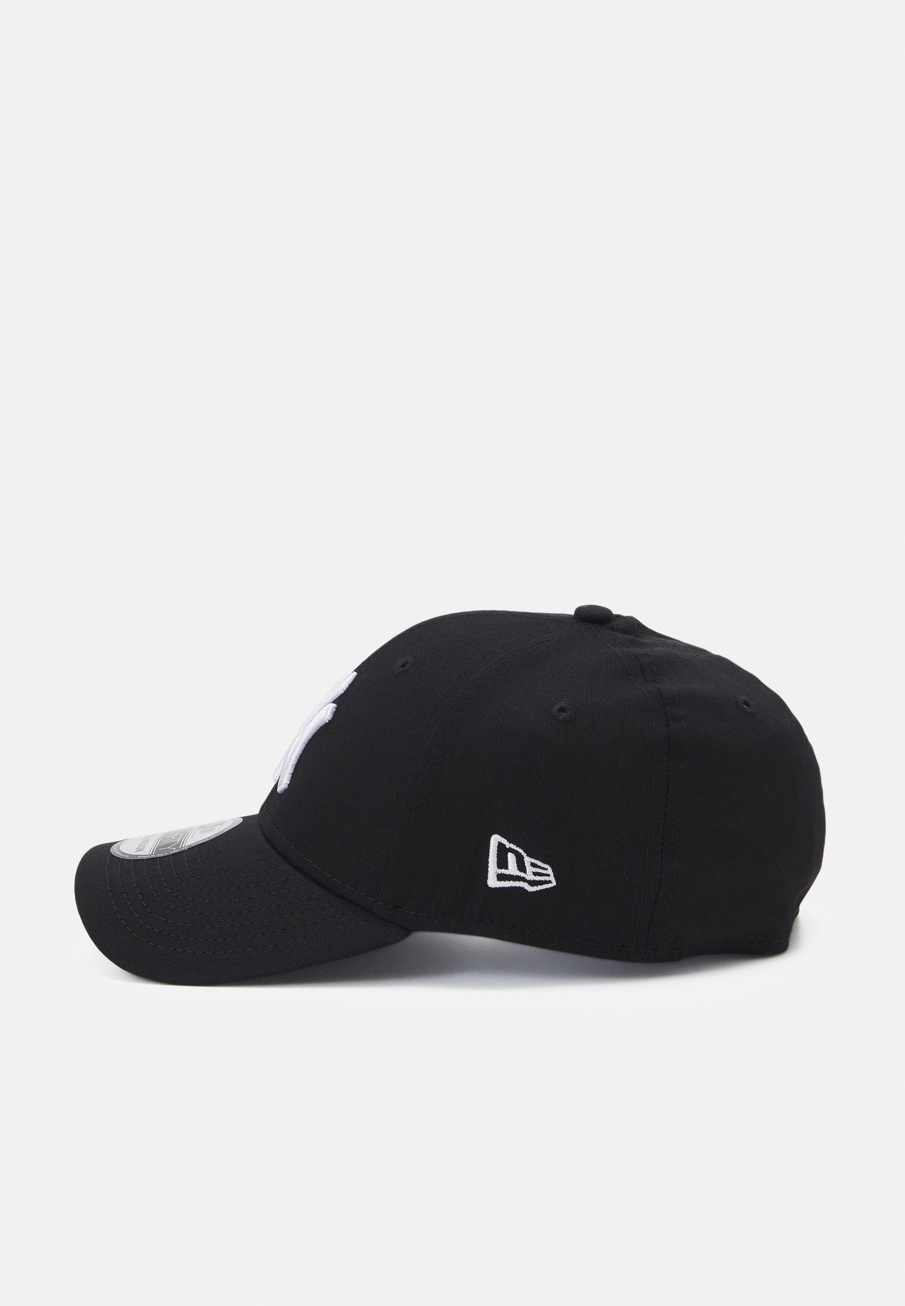 New Era petten