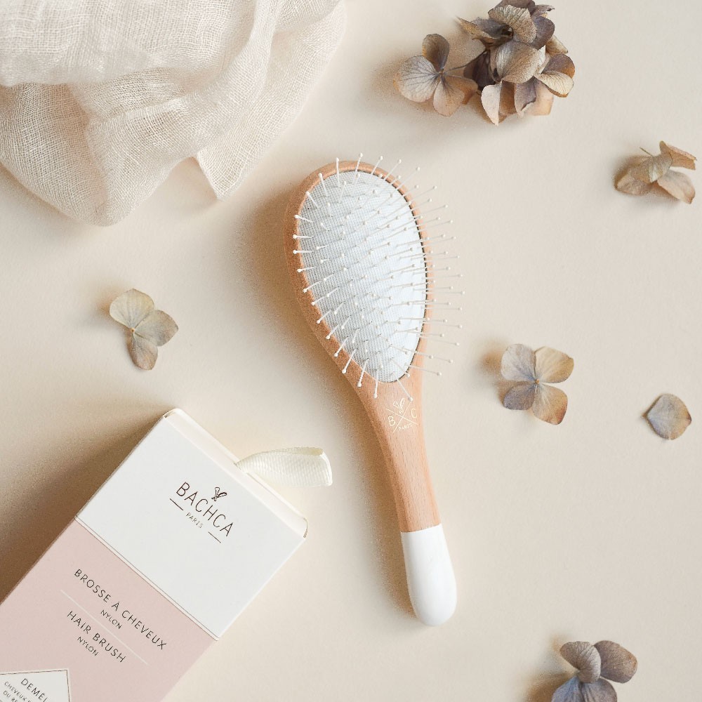 Bachca Brosse en bois démêlante petit format