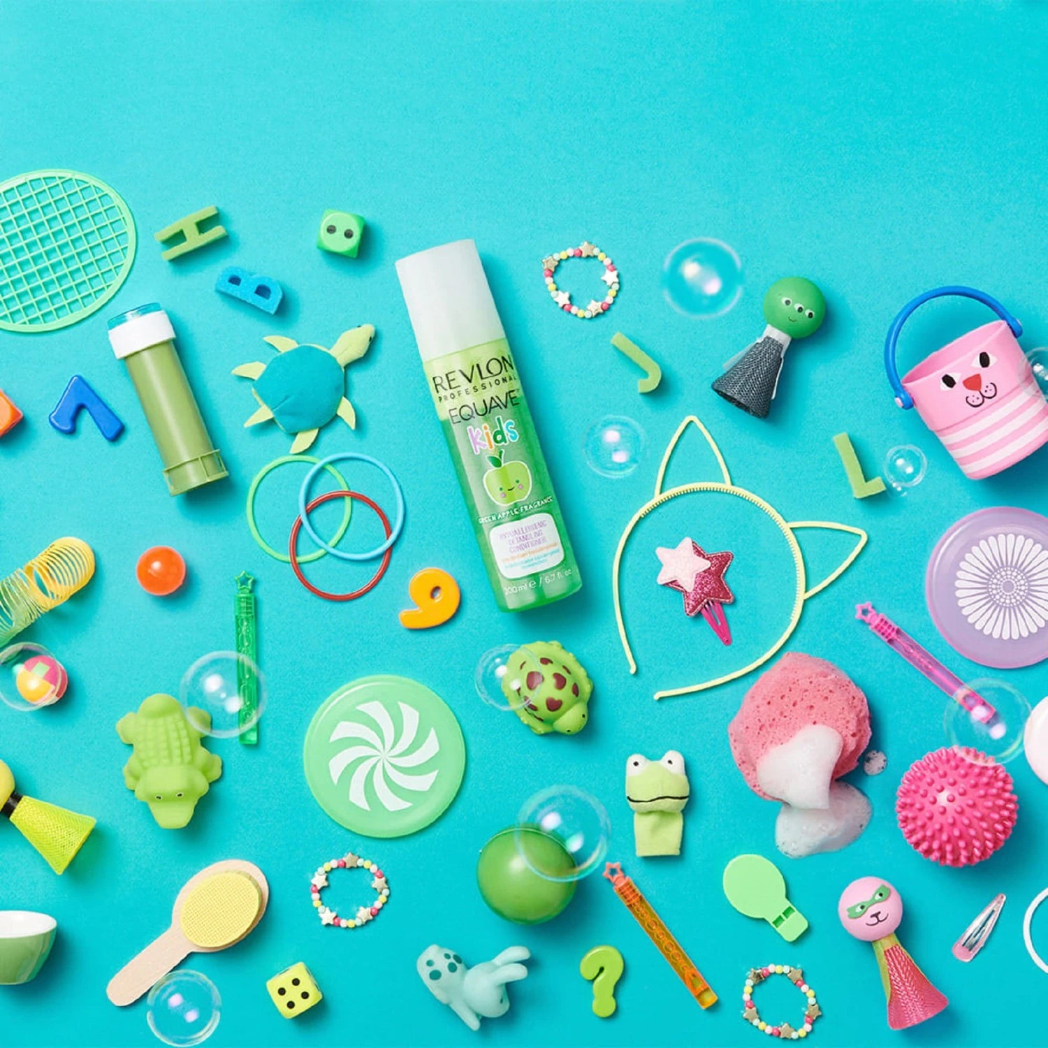 Revlon Professional EQUAVE™ Kids Apple Soin cheveux démêlant instantané