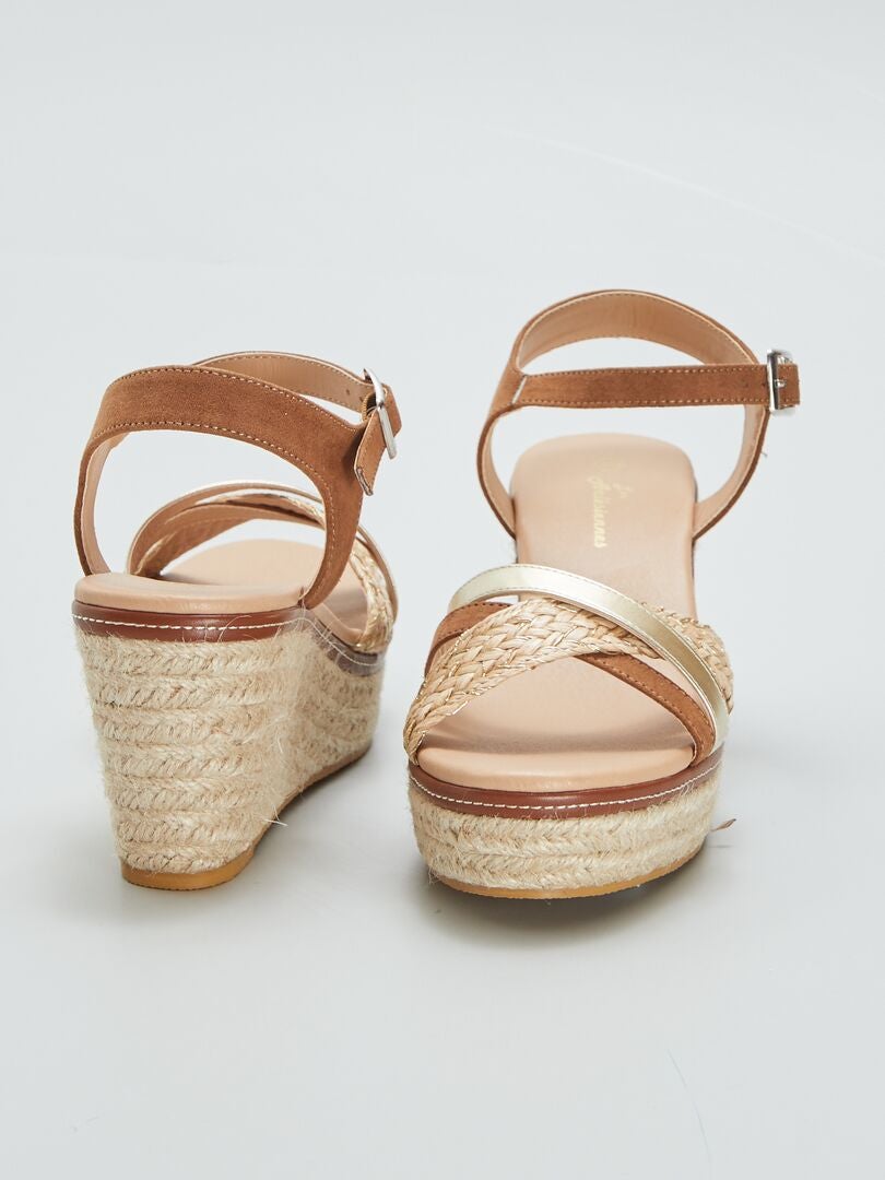 Sandalen met touwsleehak - BRUIN