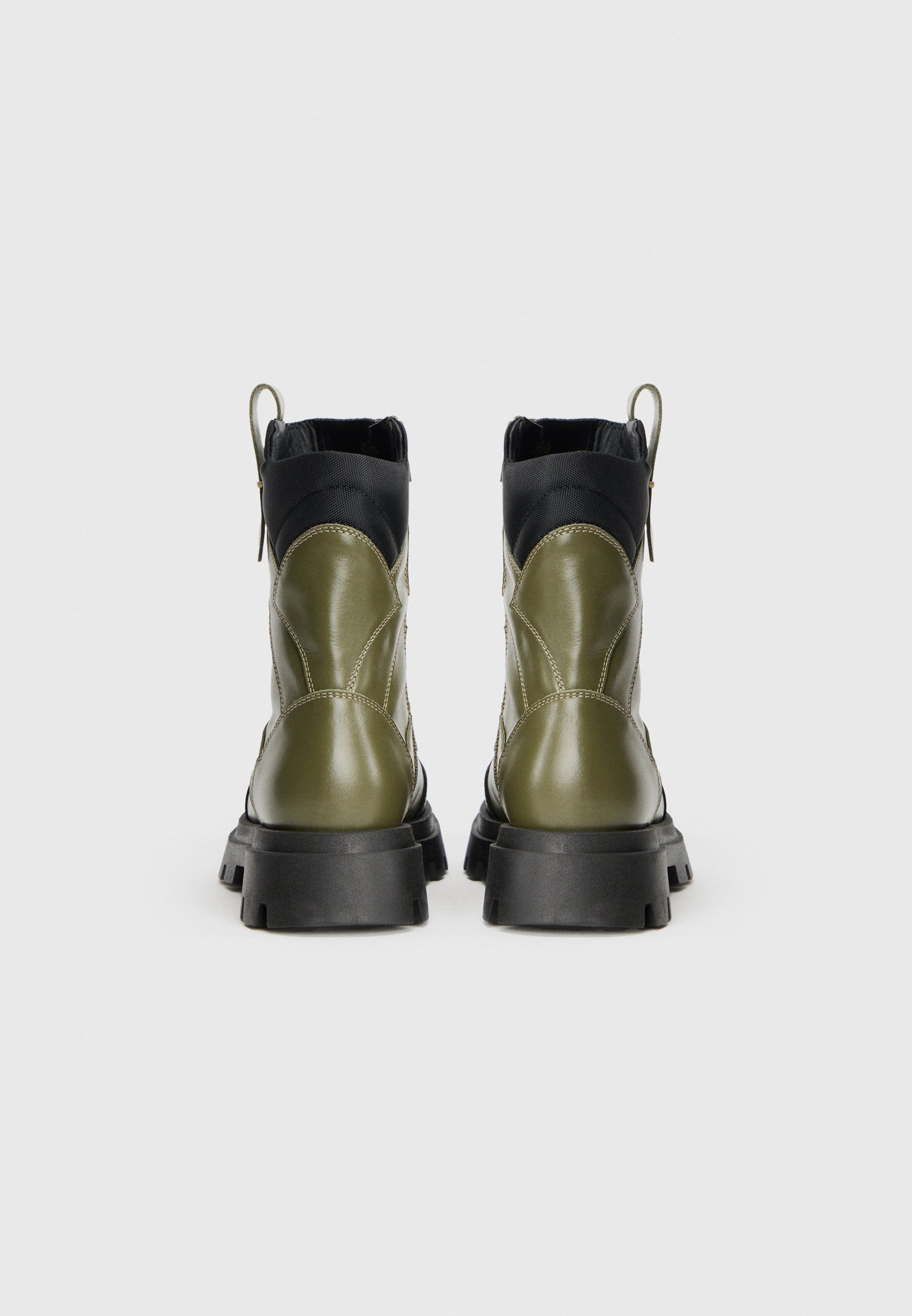 Marni UNISEX - Laarzen - zwart/olijfgroen