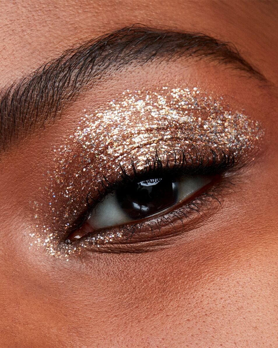 MAC DAZZLESHADOW ΥΓΡΗ ΣΚΙΑ ΜΑΤΙΩΝ ΥΓΡΗ ΣΚΙΑ ΜΑΤΙΩΝ - 8 ΩΡΕΣ ΔΙΑΡΚΕΙΑΣ - COLORFAST