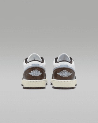 Air Jordan 1 Low SE Older Kids' Shoes