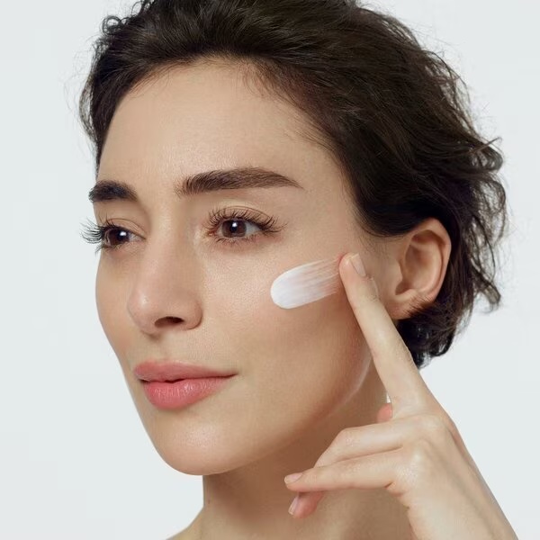 L'Oréal Paris Revitalift Filler SPF50 dnevna krema protiv starenja<br>50ml - Normalna i zrela koža