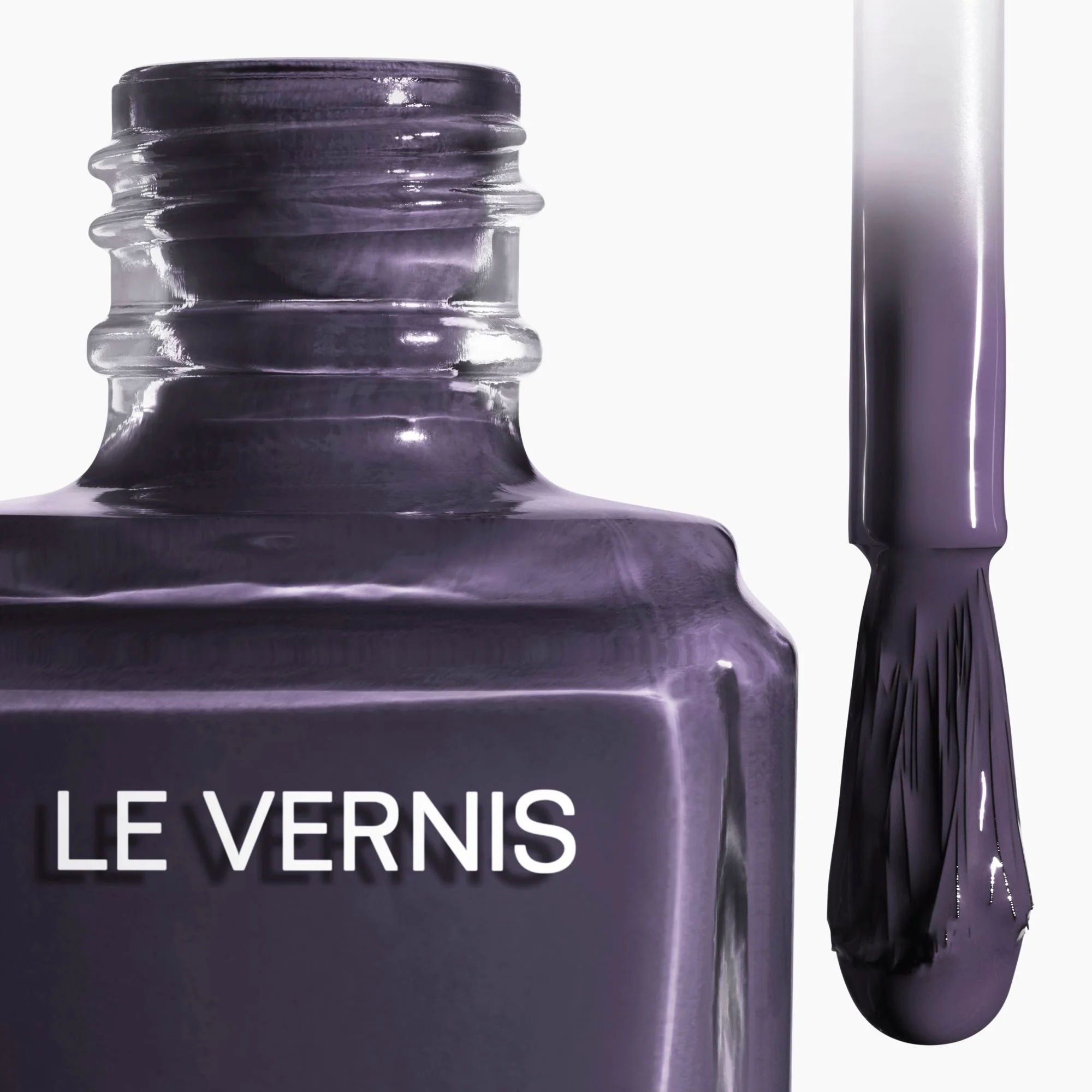 LE VERNIS - LUNGA TENUTA