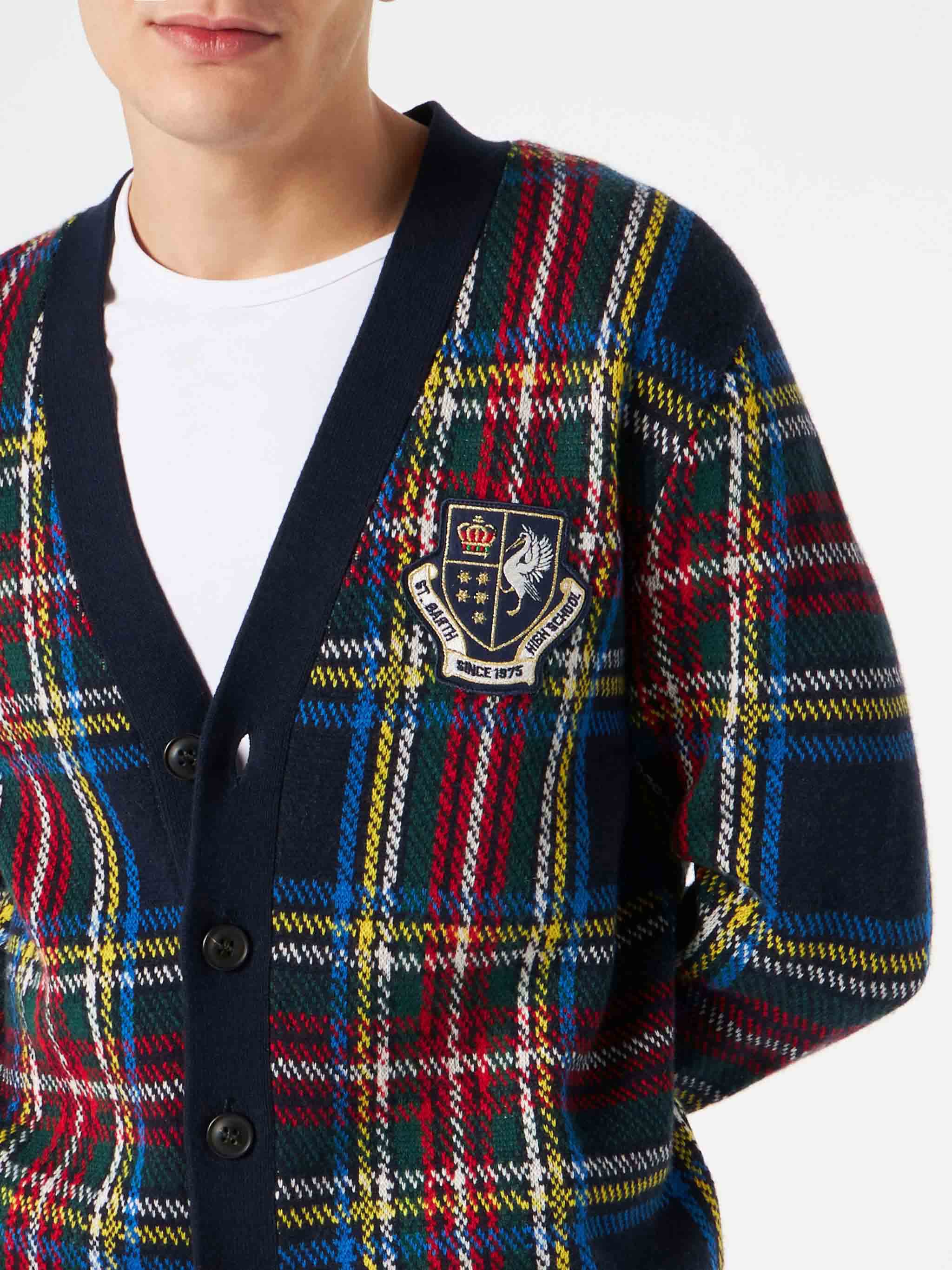 Gebreid herenvest met tartanprint en patch