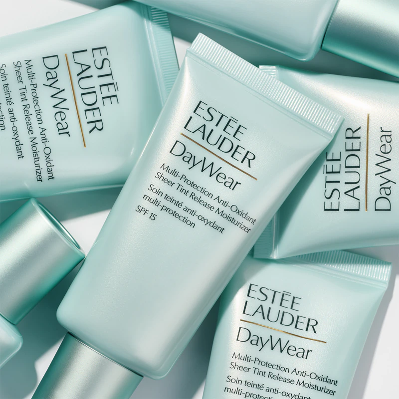 Estée Lauder DayWear Multi-Protection Anti-Oxidant Sheer Tint Release Feuchtigkeitscreme LSF 15 für alle Hauttypen