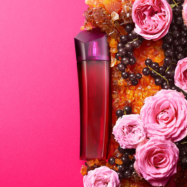 Escada Eau de Parfum pro ženy 50ml Magnetsim