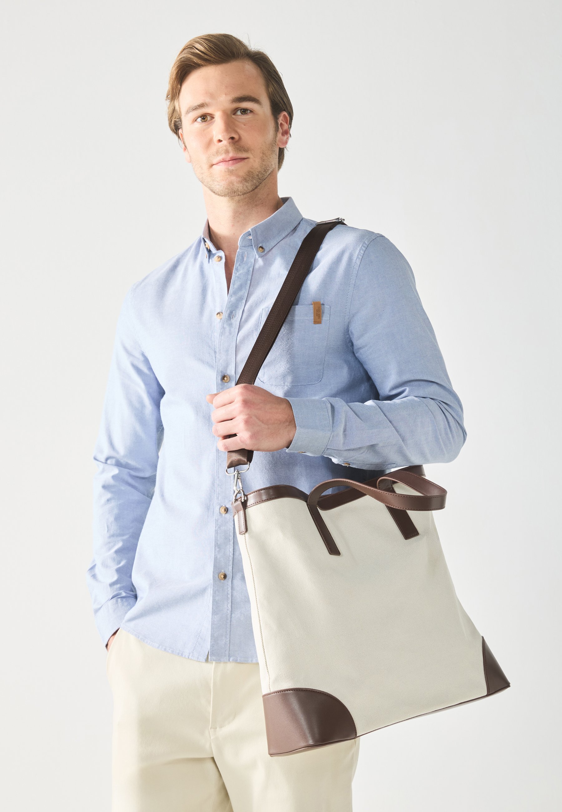 Pier One UNISEX - Borsa da weekend - beige