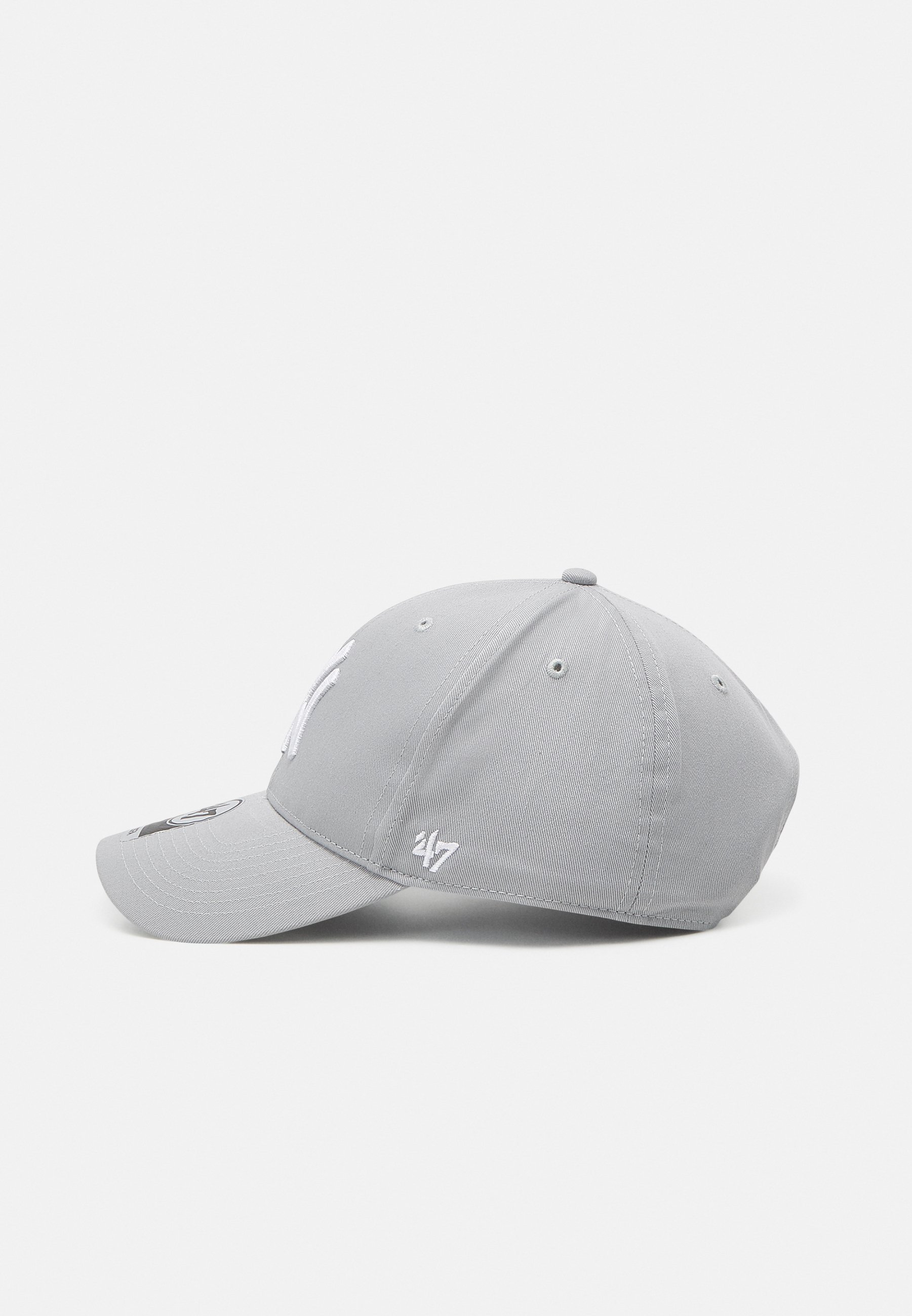 '47 Caps
