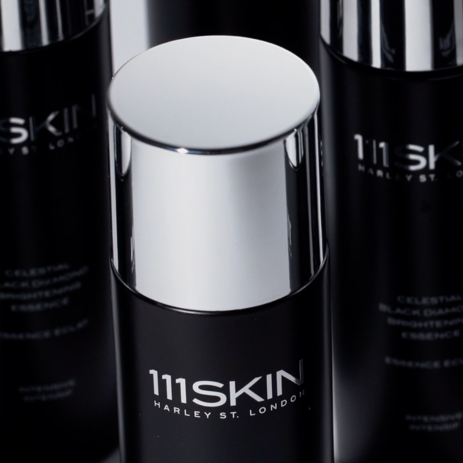 111Skin veido tonikas „Black Diamond“ skaistinamoji esencija – 100 ml