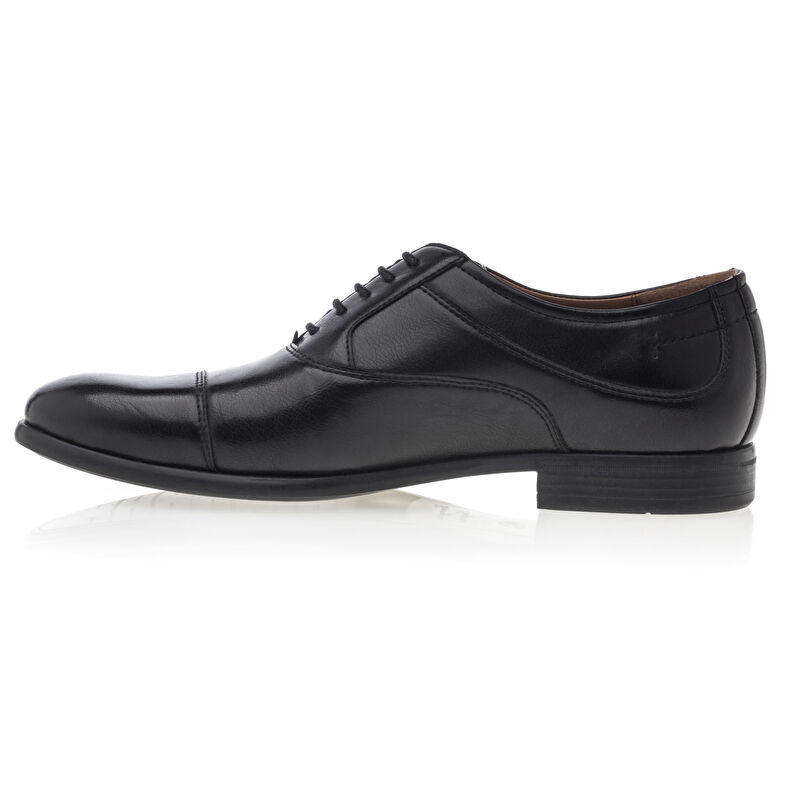 Zwarte nette herenschoenen