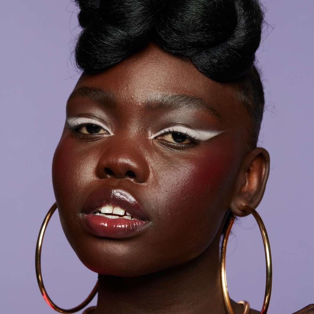 NYX Professional Makeup ajlajner Epic Smoke, ukošeni ajlajner i blender – 0,2 g