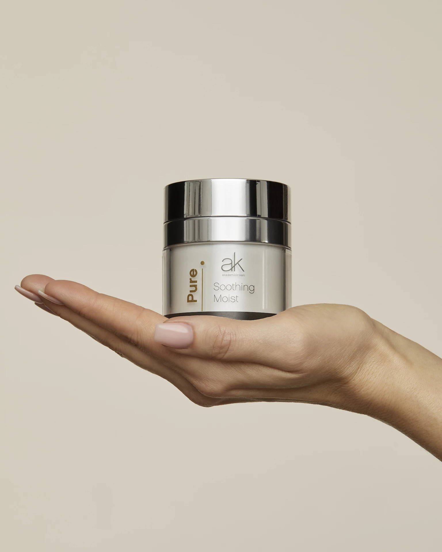 Pure Soothing Moist 50 ml - Akademikliniken