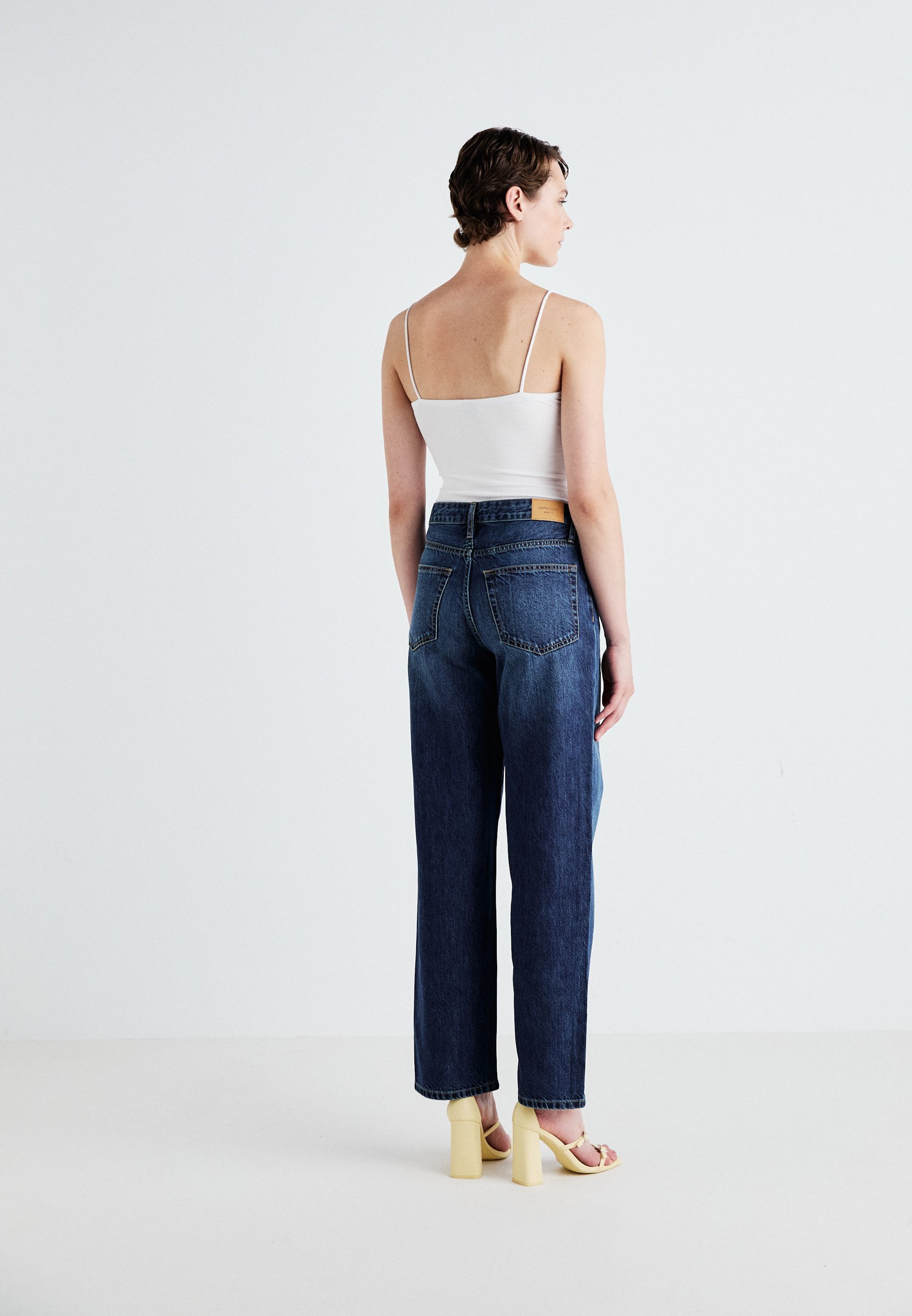 Gina Tricot gamba larga
