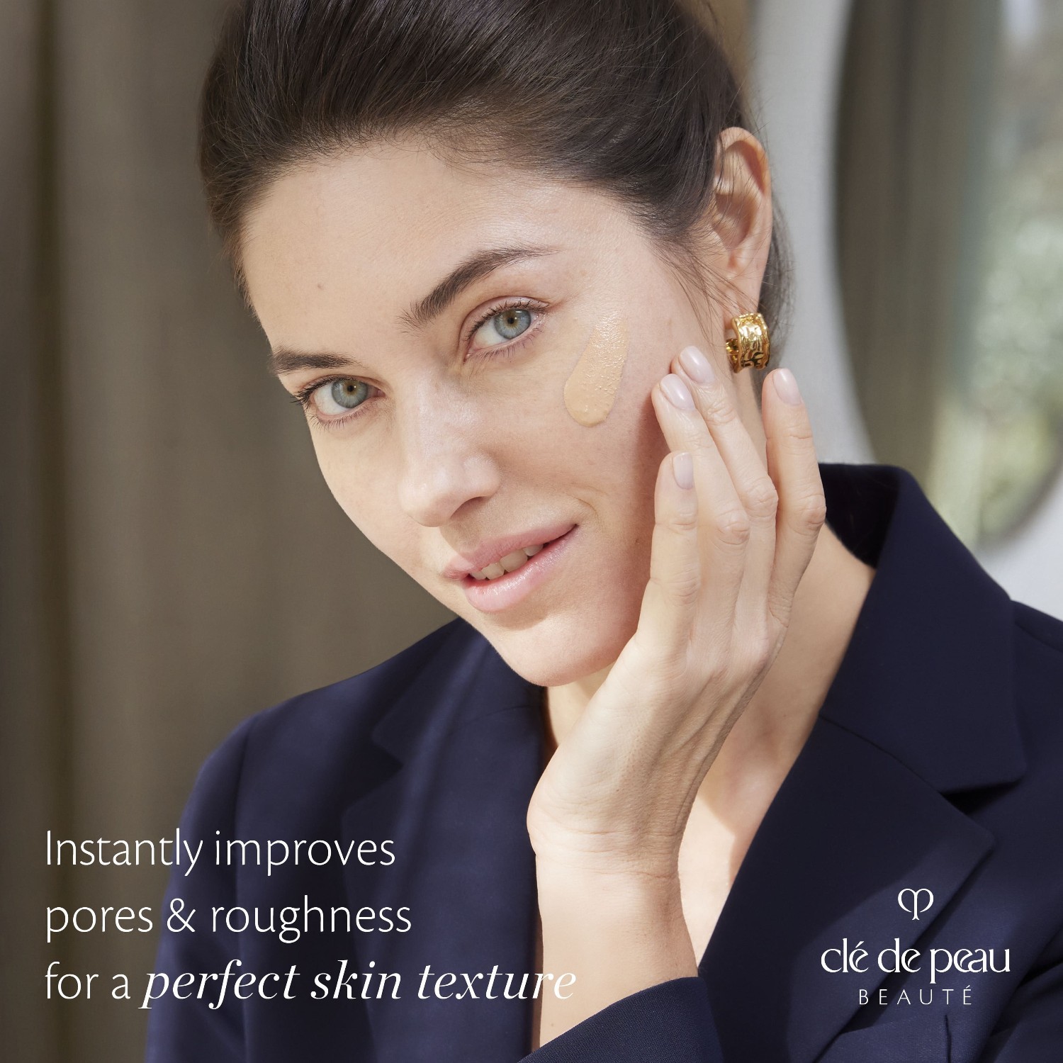 Clé de Peau Beauté Foundation Radiant Fluid Foundation Matte – 35 ml
