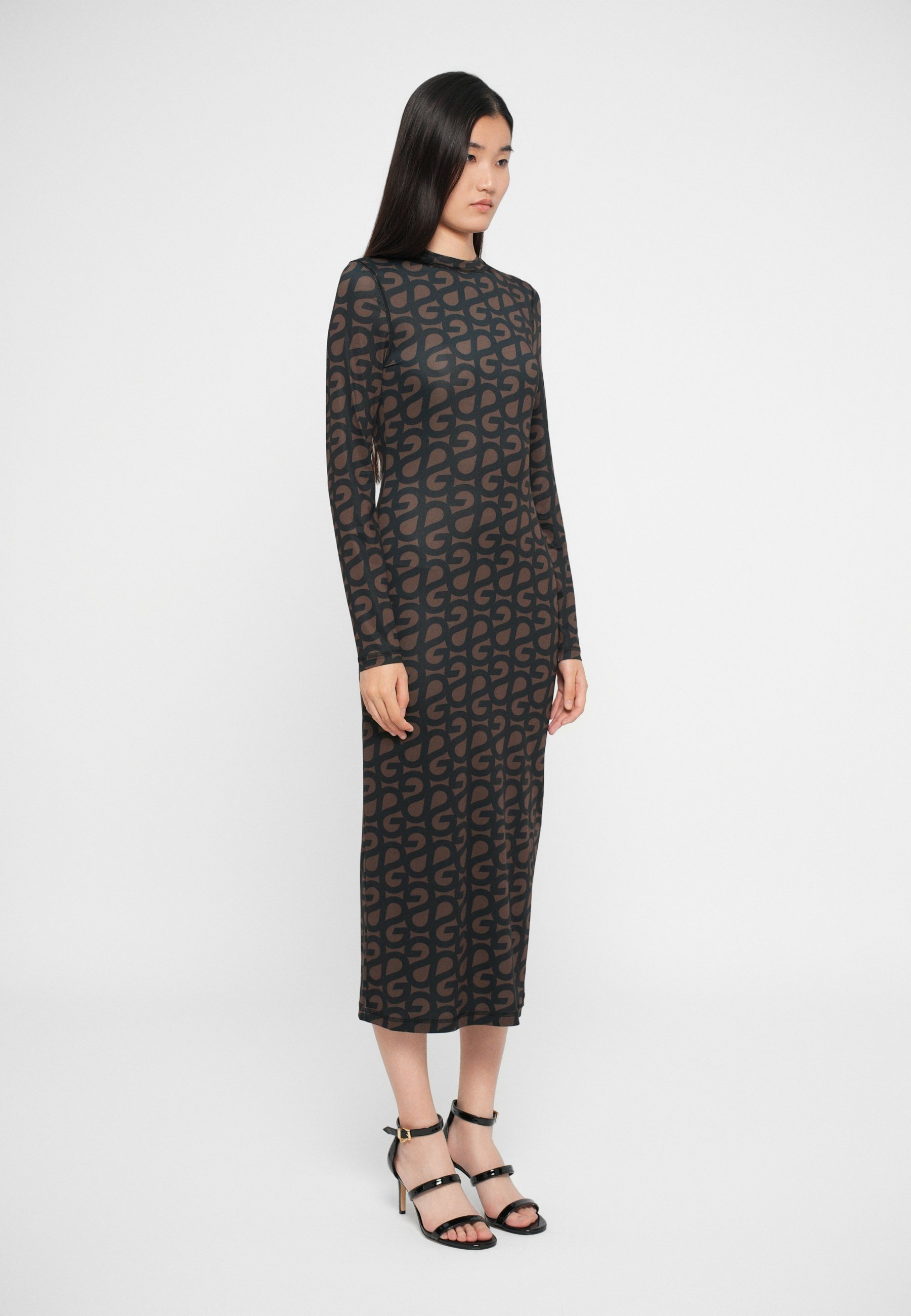 Stine Goya MIDI-JURK MET LANGE MOUWEN - Jersey jurk - veelkleurig