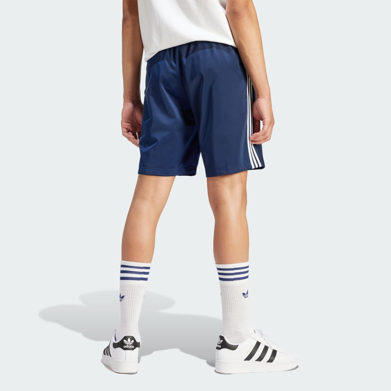adidas Adicolor Firebird