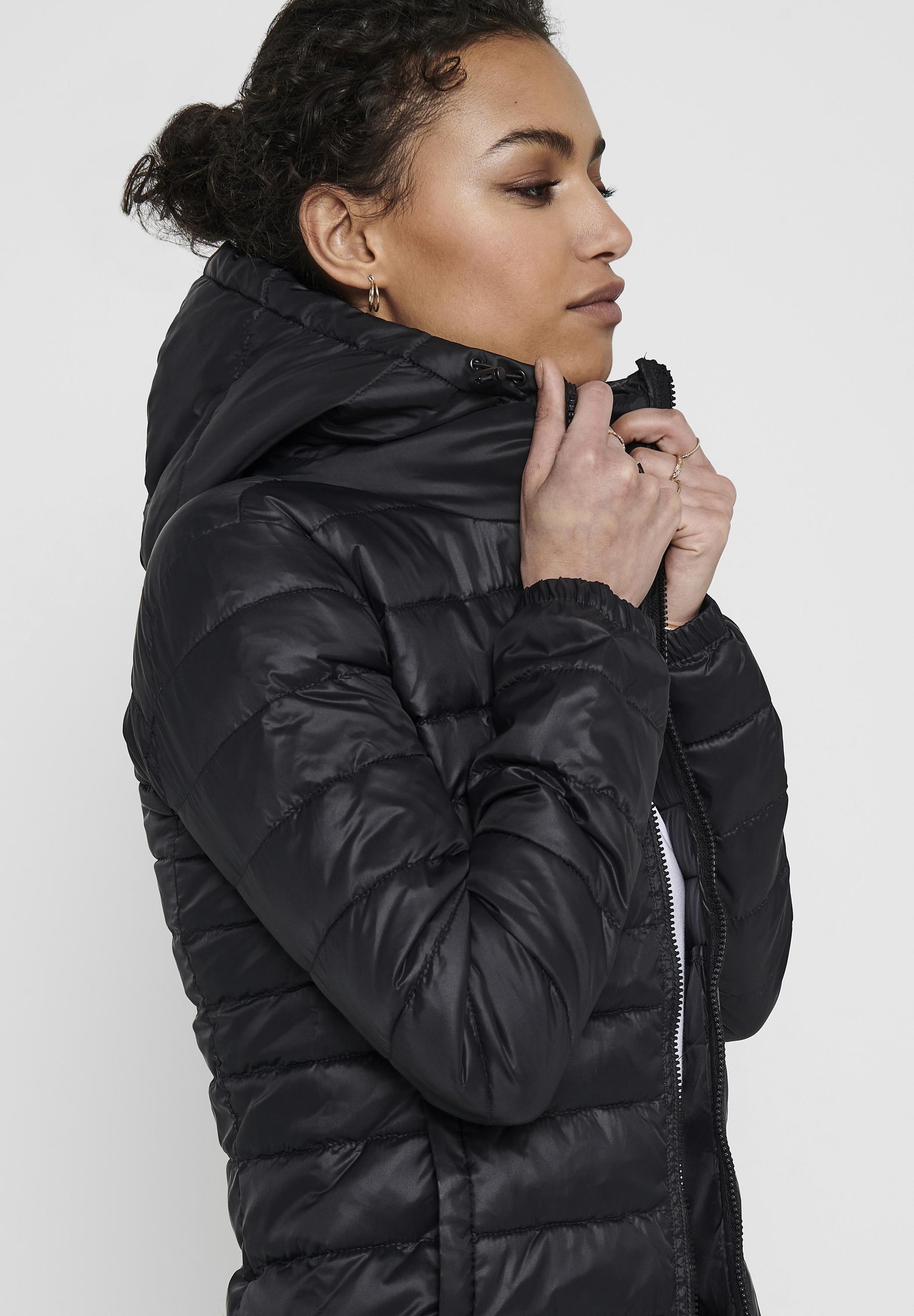ONLY ONLTAHOE HOOD JACKET - Lichte jas - zwart