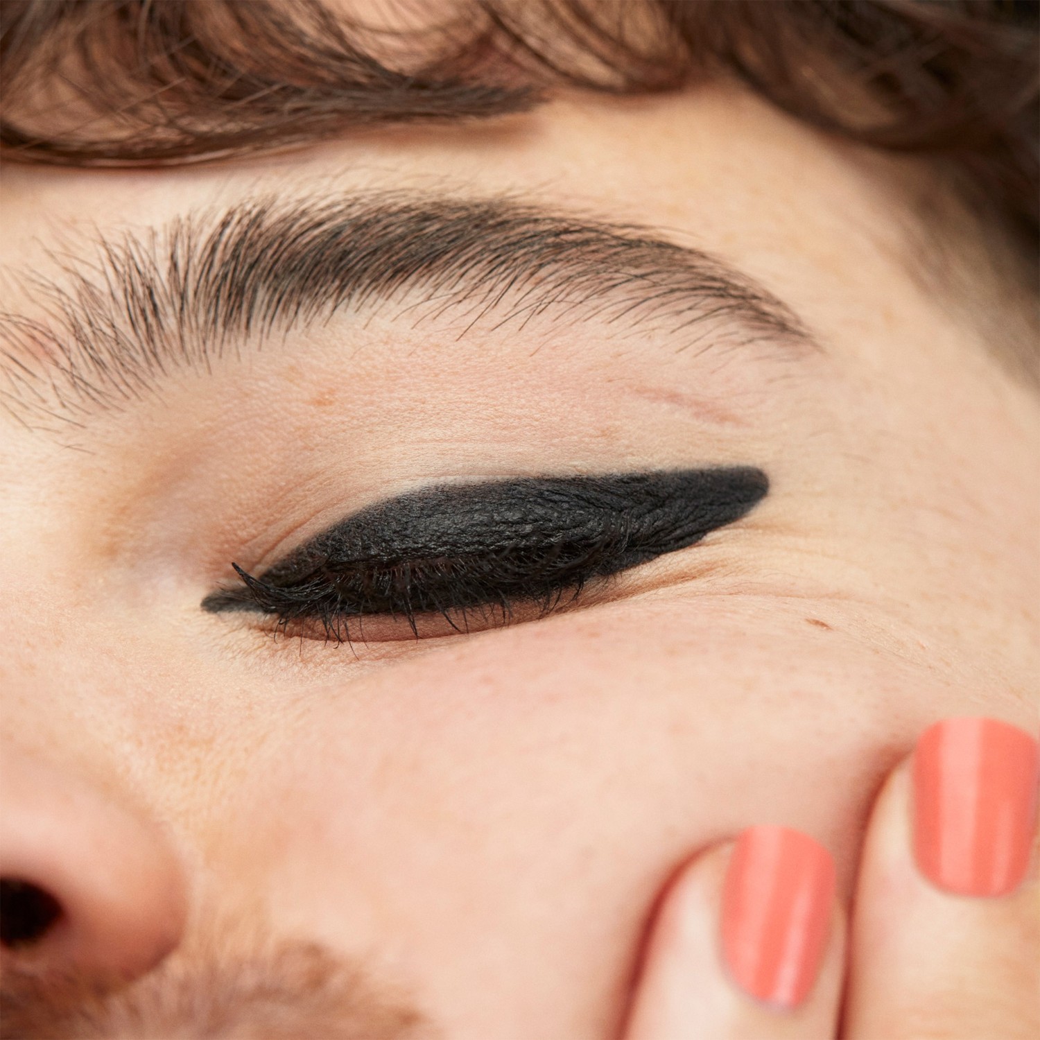 3INA The 24H Eye Stick