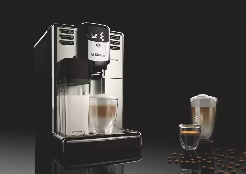 SUPER-AUTOMATISCHE ESPRESSOMASCHINE