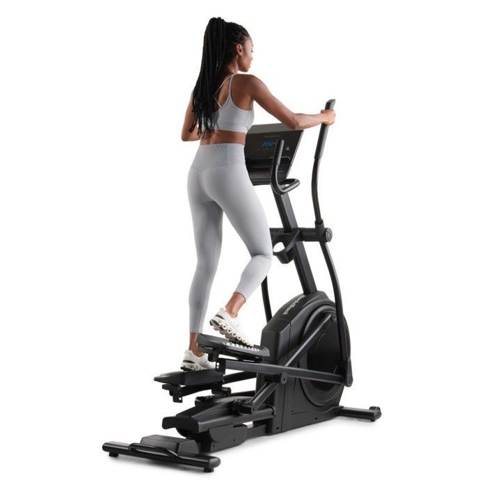 AirGlide LE Ellipsentrainer / 22 Widerstandsstufen