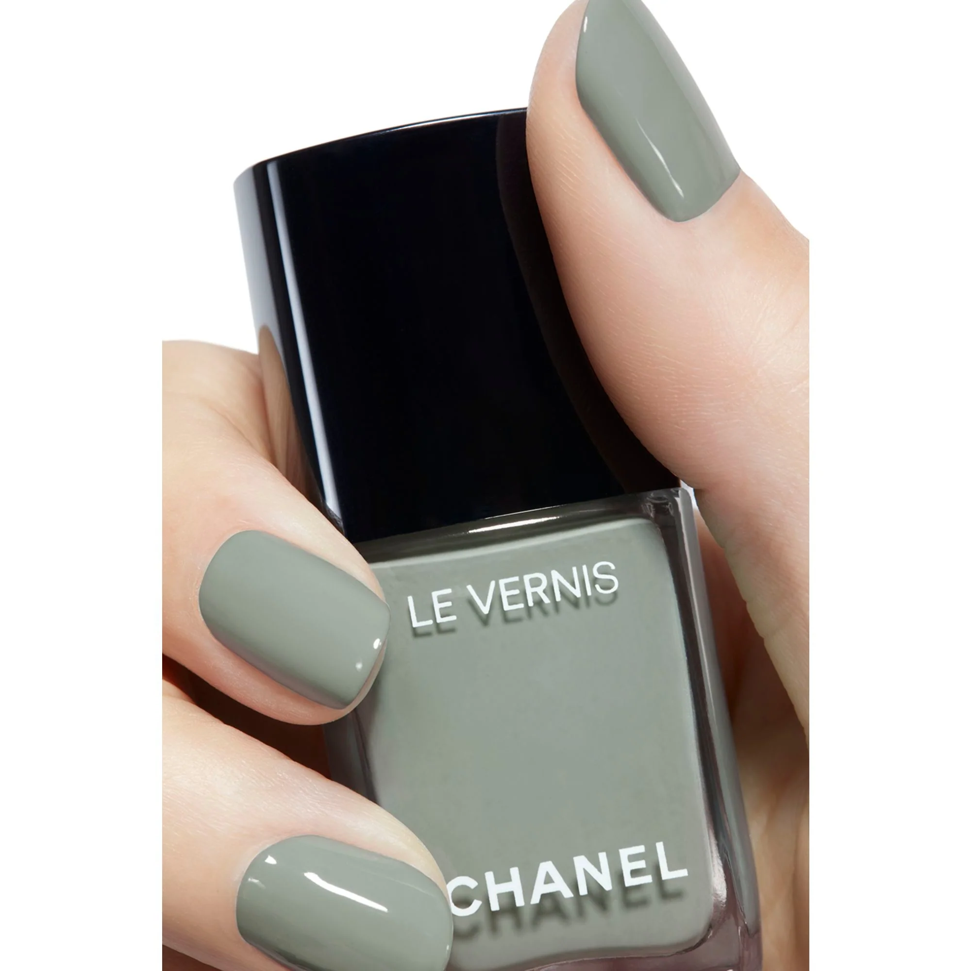 LE VERNIS - COLORE E BRILLANTEZZA LUNGA TENUTA