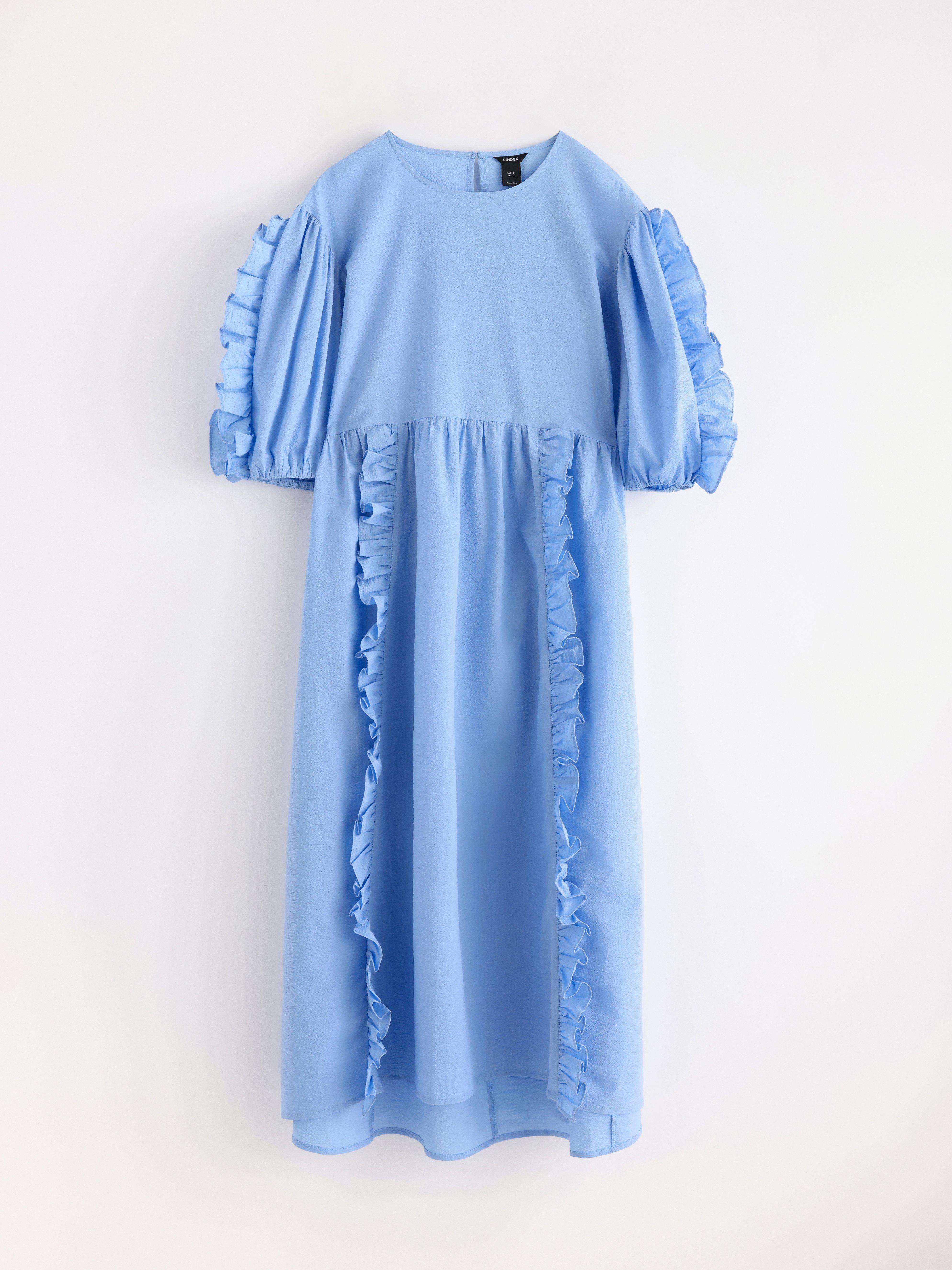 Vestido midi com babados azul claro acinzentado